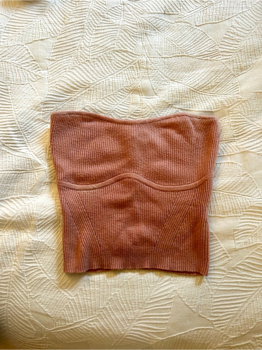 WeWoreWhat Ribbed Strapless Crop Top in Rose